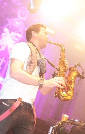 Saxofonist voor uw bruiloft feest